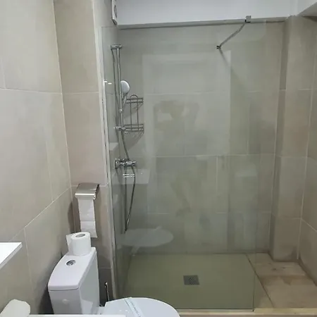 Infinity Luxury Piscina Prima Linie La Mare アパート