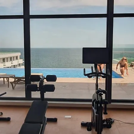 アパート Infinity Luxury Piscina Prima Linie La Mare