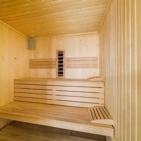 公寓 Infinity Luxury Piscina Prima Linie La Mare